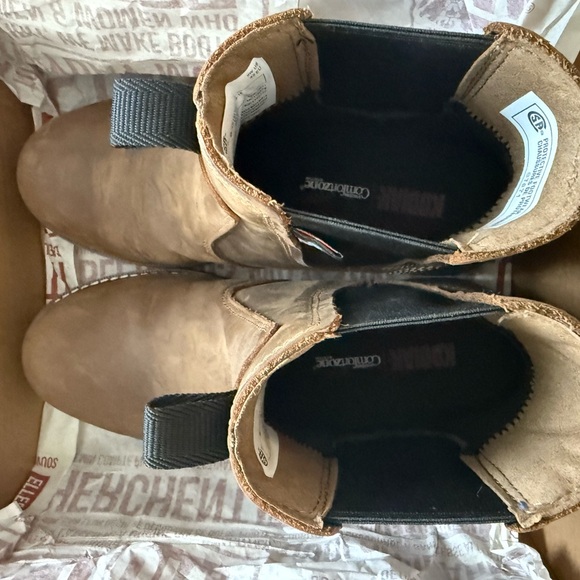 Kodiak Brown Leather Chelsea Work Booties - Picture 10 of 13